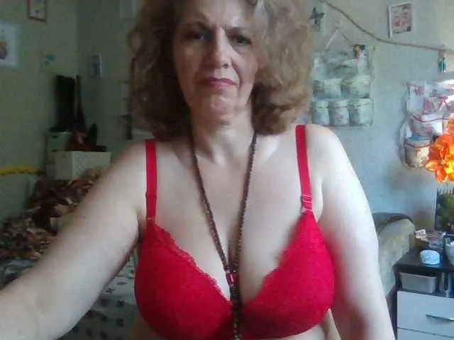 Live sex webcam photo for OLGA1168 #274470657