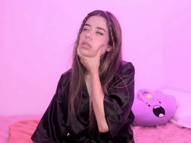 Live sex webcam photo for OLIVIAGOMEZ #273944580