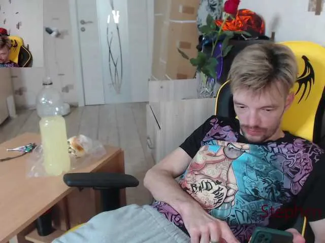 Live sex webcam photo for ORIGINAL-WOLF #273850220