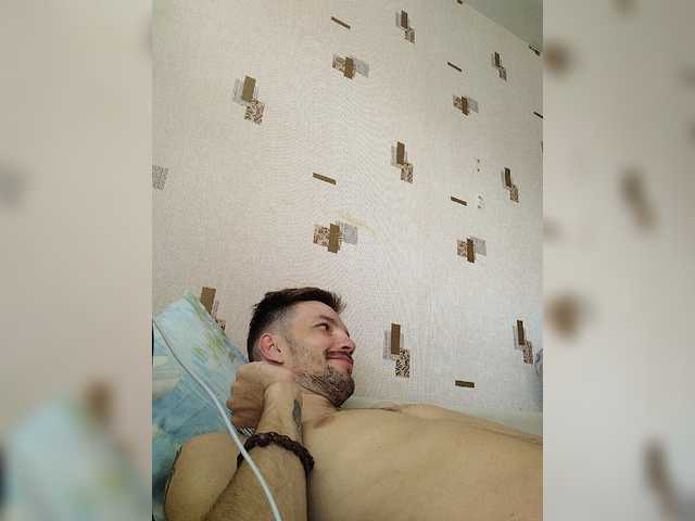 Live sex webcam photo for ORIGINAL-WOLF #274206633