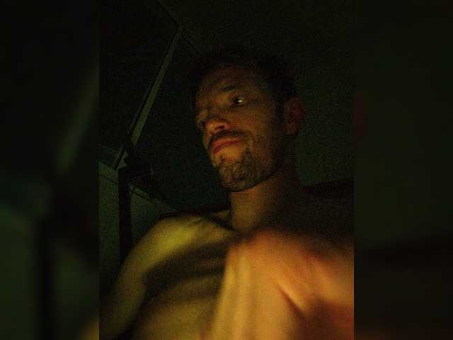 Live sex webcam photo for ORIGINAL-WOLF #274393948