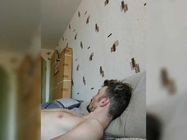 Live sex webcam photo for ORIGINAL-WOLF #274440685