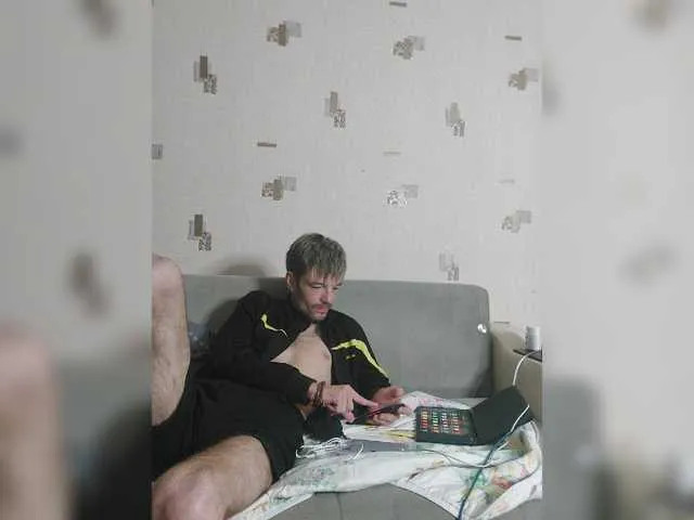 Live sex webcam photo for ORIGINAL-WOLF #274595572