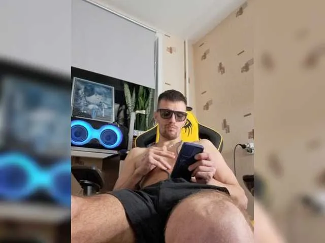 Live sex webcam photo for ORIGINAL-WOLF #276286874