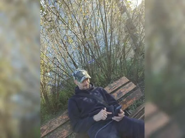 Live sex webcam photo for ORIGINAL-WOLF #276319379