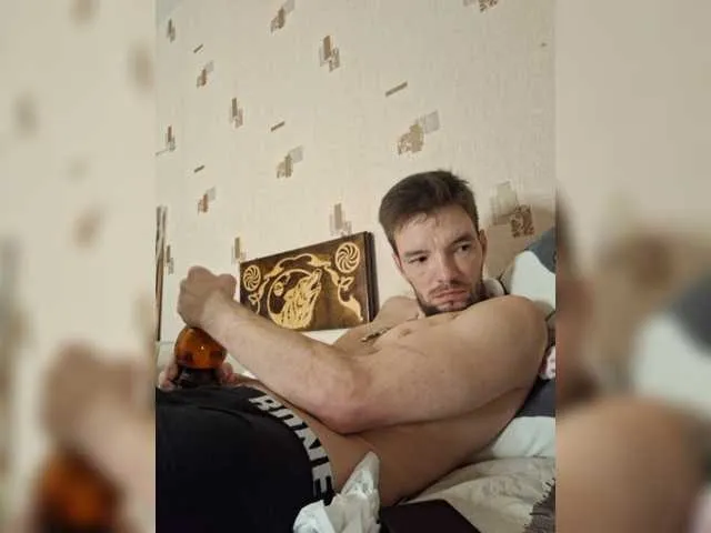 Live sex webcam photo for ORIGINAL-WOLF #276761417