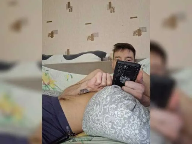 Live sex webcam photo for ORIGINAL-WOLF #276954752