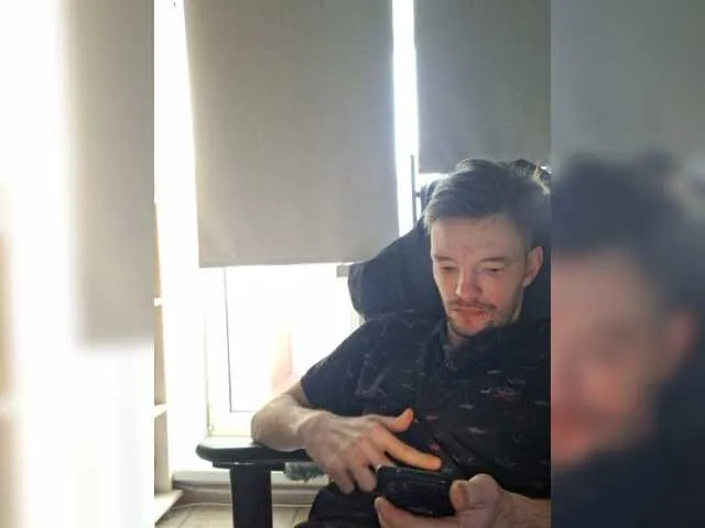 Live sex webcam photo for ORIGINAL-WOLF #277318152