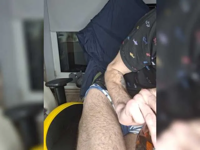 Live sex webcam photo for ORIGINAL-WOLF #277327680