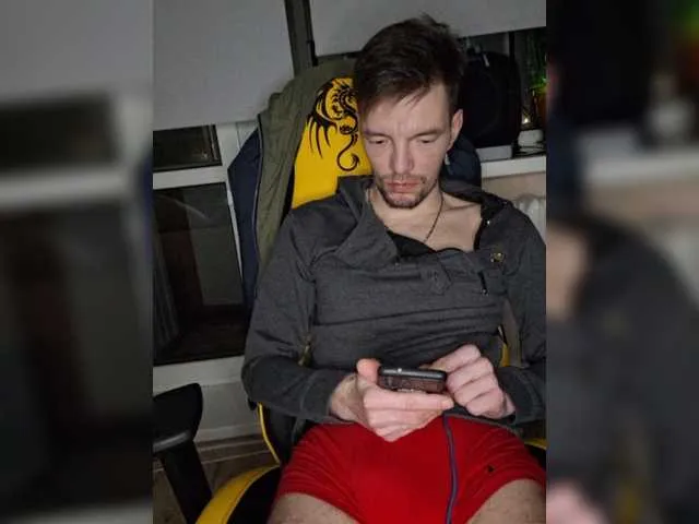 Live sex webcam photo for ORIGINAL-WOLF #277375558