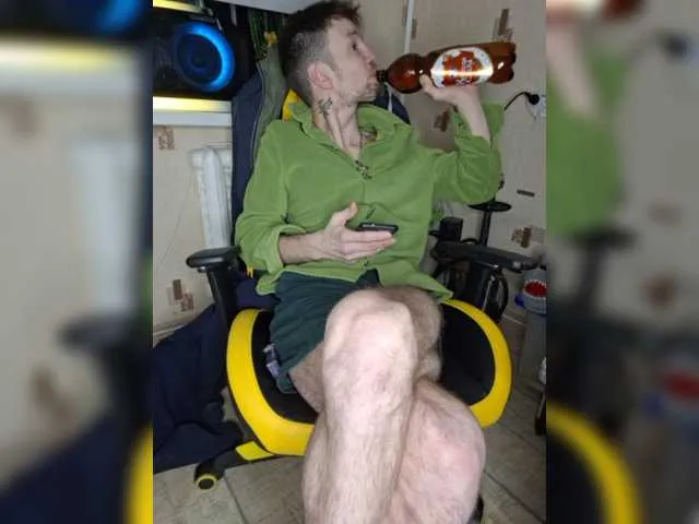 Live sex webcam photo for ORIGINAL-WOLF #277389811