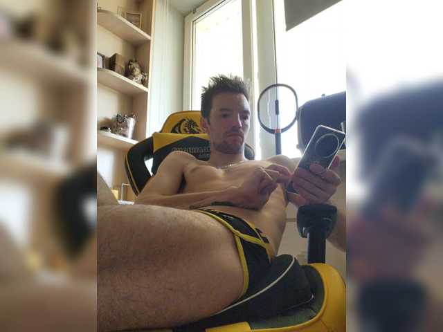 Live sex webcam photo for ORIGINAL-WOLF #281836853