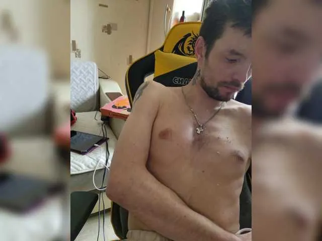 Live sex webcam photo for ORIGINAL-WOLF #288090561