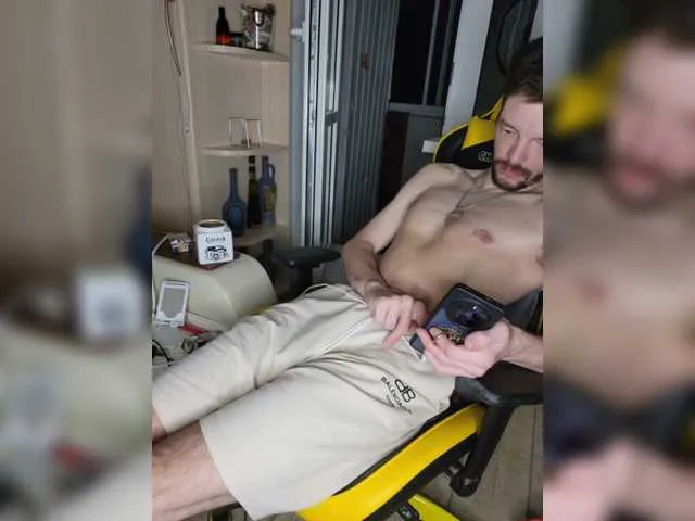 Live sex webcam photo for ORIGINAL-WOLF #289134206