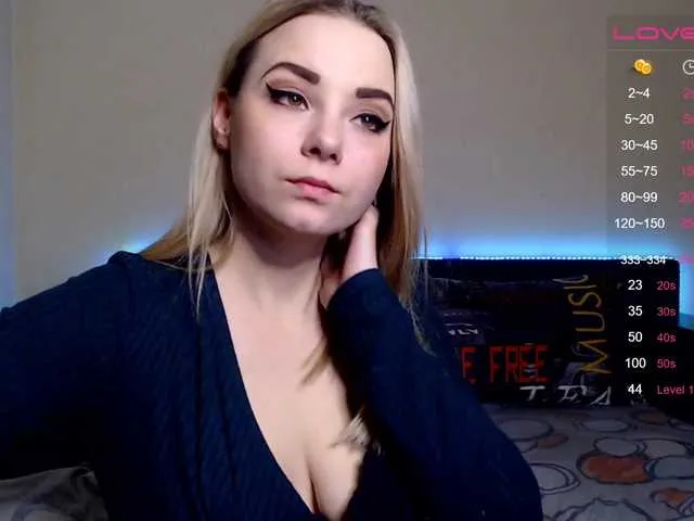 Live sex webcam photo for ORNELLAMUTTY #271768163