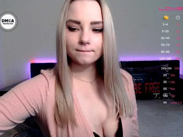 Live sex webcam photo for ORNELLAMUTTY #272132566