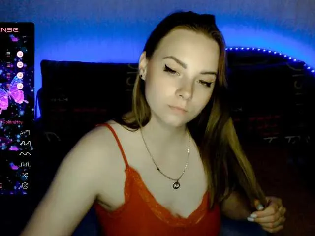 Live sex webcam photo for ORNELLAMUTTY #278021947