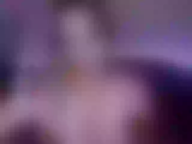 Live sex webcam photo for ORNELLAMUTTY #292210835
