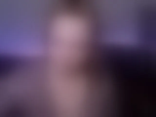 Live sex webcam photo for ORNELLAMUTTY #293274251