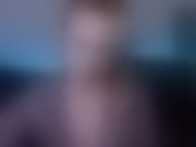 Live sex webcam photo for ORNELLAMUTTY #293356541