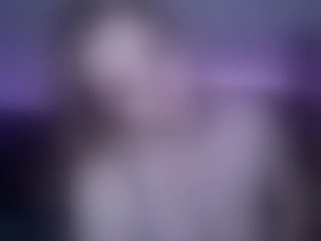 Live sex webcam photo for ORNELLAMUTTY #293577269