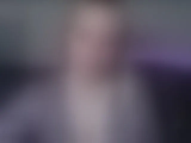 Live sex webcam photo for ORNELLAMUTTY #294272044