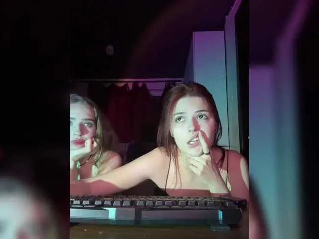 Live sex webcam photo for OSAVTPYCAX1 #278250815