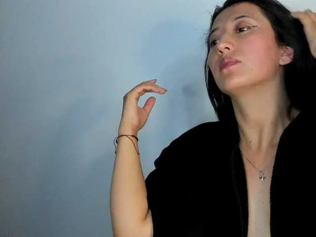 Live sex webcam photo for OddCoupleCute #277257950