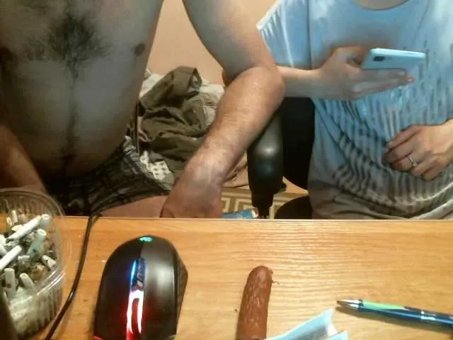 Live sex webcam photo for Offline33 #289478981