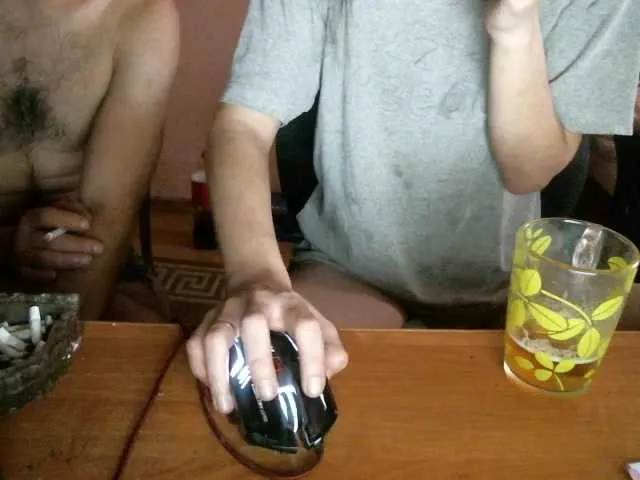 Live sex webcam photo for Offline33 #290149481