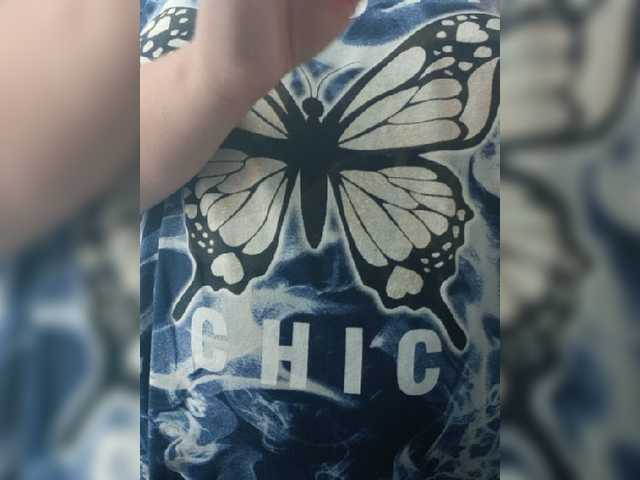 Live sex webcam photo for Ogonek37 #275950094