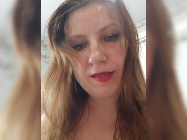 Live sex webcam photo for Ogonek37 #276075112