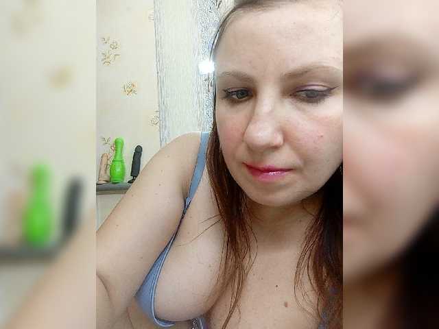 Live sex webcam photo for Ogonek37 #276819436