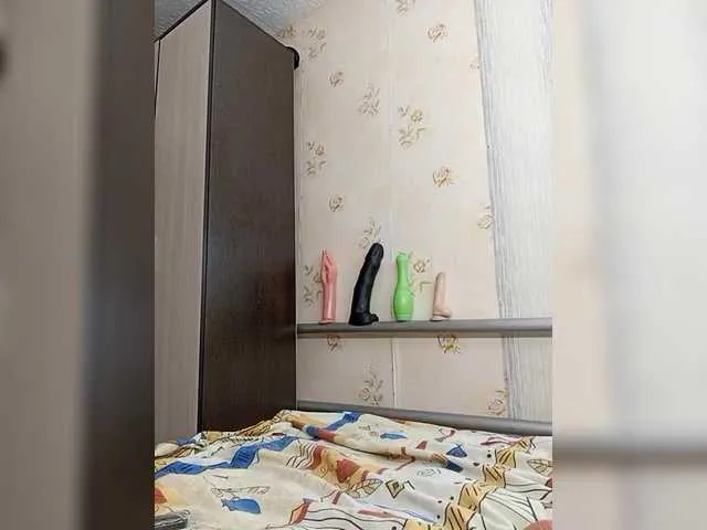 Live sex webcam photo for Ogonek37 #278296841
