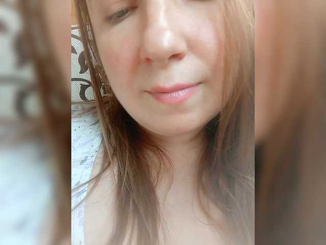 Live sex webcam photo for Ogonek37 #289460946