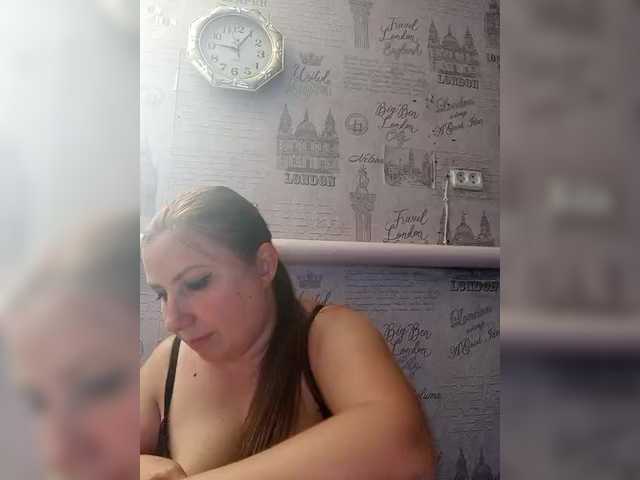 Live sex webcam photo for Ogonek37 #291445500