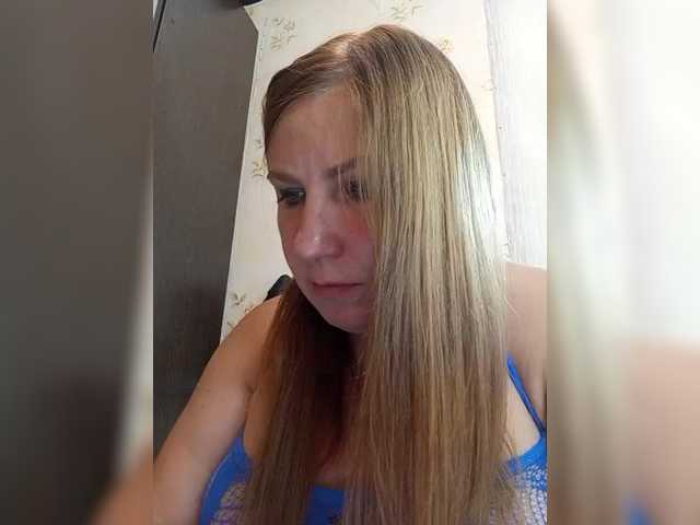 Live sex webcam photo for Ogonek37 #291533800