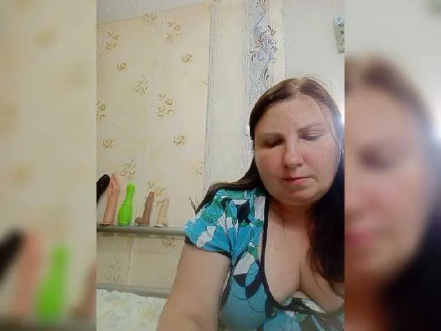Live sex webcam photo for Ogonek37 #293974252