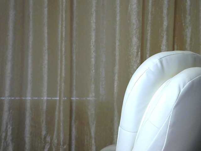 Live sex webcam photo for OhTasha #272564488