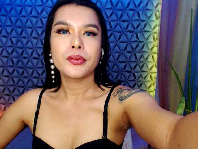 Live sex webcam photo for Ohmyvina69 #276164895