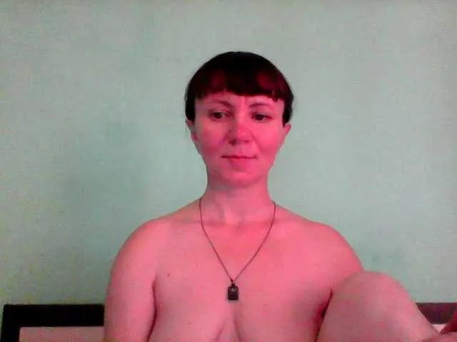 Live sex webcam photo for Oksina #290559529