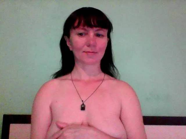 Live sex webcam photo for Oksina #290701549