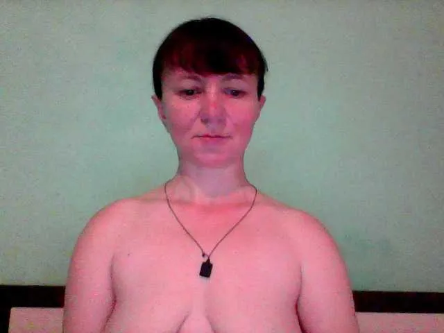 Live sex webcam photo for Oksina #290826395