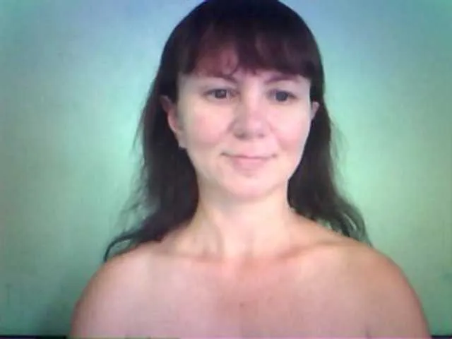 Live sex webcam photo for Oksina #292072329