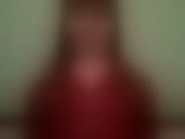 Live sex webcam photo for Oksina #293059561
