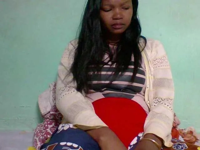 Live sex webcam photo for Olga34 #291136359