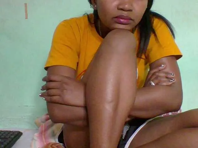 Live sex webcam photo for Olga34 #291144250