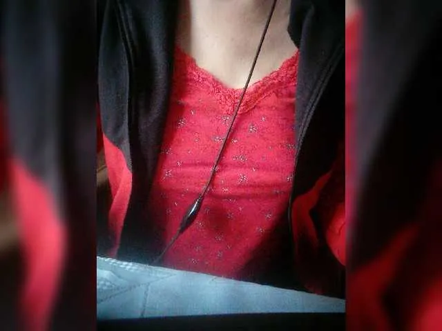 Live sex webcam photo for Olik-Pisa #277117819