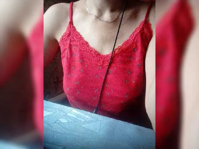 Live sex webcam photo for Olik-Pisa #277158593