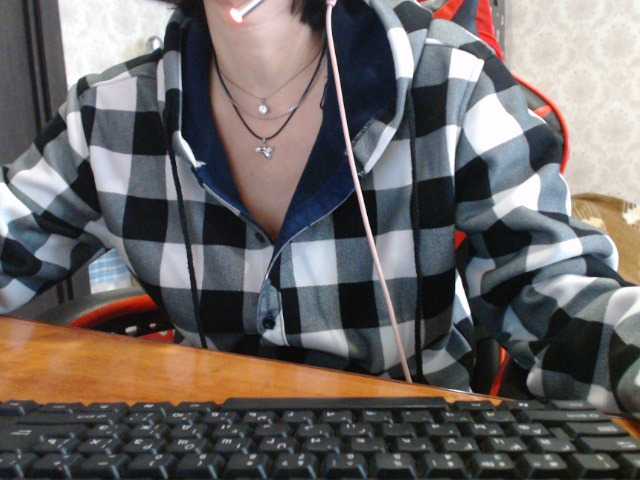 Live sex webcam photo for Olik-Pisa #292088733